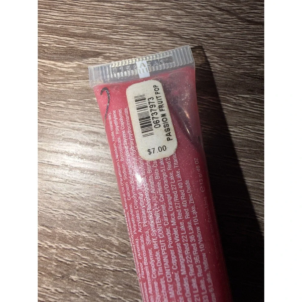 Victoria's Secret Lip Gloss Passion Fruit Pop Shimmer High Shine Squeeze Tube
